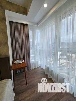 1-к квартира, посуточно, 38м2, 10/18 этаж