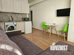 Студия квартира, посуточно, 24м2, 6/13 этаж