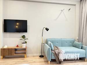 Студия квартира, посуточно, 30м2, 1/5 этаж