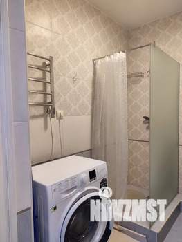 Студия квартира, посуточно, 35м2, 6/6 этаж