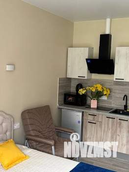 Студия квартира, посуточно, 25м2, 1/4 этаж
