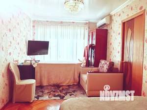 2-к квартира, посуточно, 40м2, 3/5 этаж