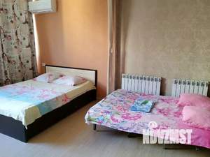 Студия квартира, посуточно, 40м2, 7/7 этаж