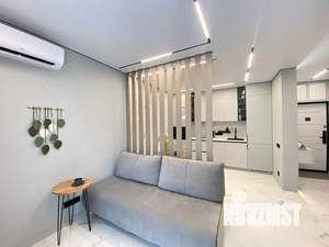 1-к квартира, посуточно, 38м2, 2/19 этаж