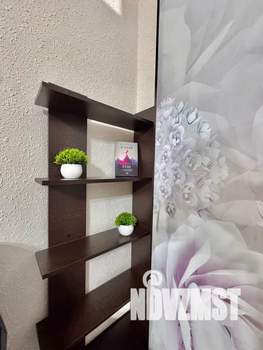 Студия квартира, посуточно, 38м2, 1/5 этаж