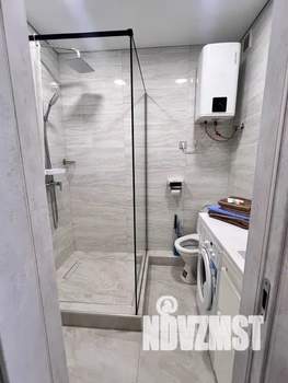 Студия квартира, посуточно, 35м2, 19/22 этаж