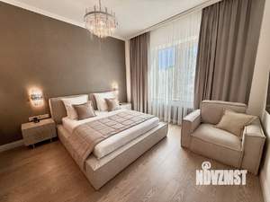 Студия квартира, посуточно, 37м2, 1/4 этаж