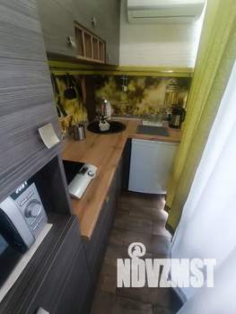 Студия квартира, посуточно, 30м2, 1/9 этаж