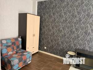 Студия квартира, посуточно, 30м2, 1/3 этаж