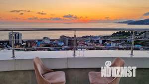 3-к квартира, посуточно, 110м2, 1/1 этаж