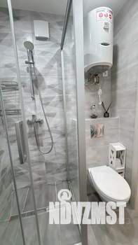 Студия квартира, посуточно, 35м2, 5/22 этаж