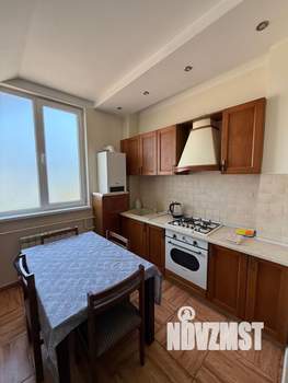 2-к квартира, на длительный срок, 90м2, 4/4 этаж