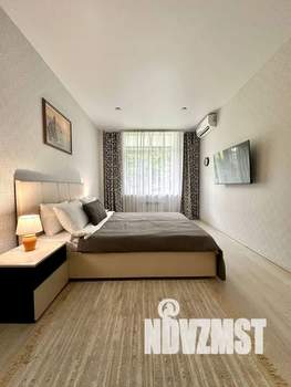 1-к квартира, посуточно, 45м2, 1/8 этаж