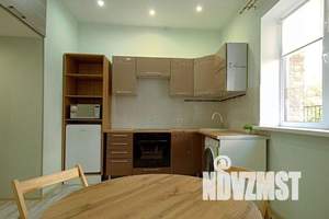 2-к квартира, посуточно, 45м2, 1/5 этаж