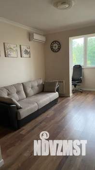 Студия квартира, посуточно, 34м2, 13/14 этаж