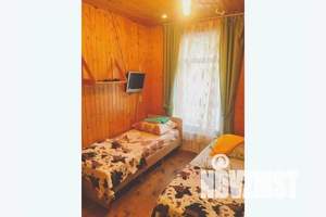 1-к квартира, посуточно, 35м2, 1/2 этаж