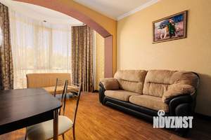 2-к квартира, посуточно, 50м2, 1/1 этаж