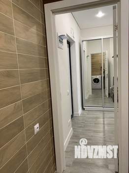 Студия квартира, посуточно, 35м2, 2/8 этаж