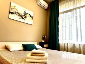 Студия квартира, посуточно, 33м2, 1/4 этаж