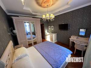 3-к квартира, посуточно, 120м2, 1/2 этаж