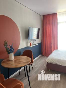 Студия квартира, посуточно, 25м2, 10/17 этаж