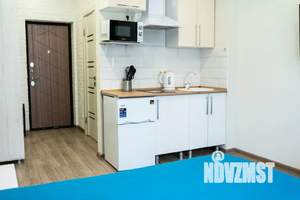 1-к квартира, посуточно, 18м2, 3/3 этаж