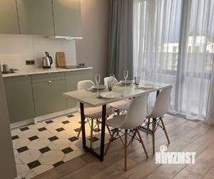Студия квартира, посуточно, 40м2, 8/11 этаж