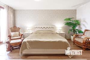 4-к квартира, посуточно, 230м2, 1/1 этаж