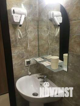 1-к квартира, посуточно, 12м2, 1/1 этаж