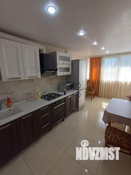 2-к квартира, посуточно, 50м2, 1/1 этаж