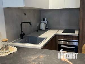 Студия квартира, посуточно, 29м2, 1/9 этаж