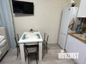 Студия квартира, посуточно, 28м2, 11/13 этаж