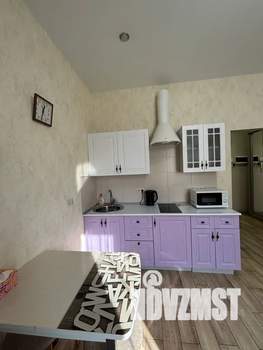 Студия квартира, посуточно, 25м2, 1/7 этаж