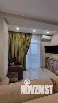 1-к квартира, посуточно, 35м2, 1/1 этаж