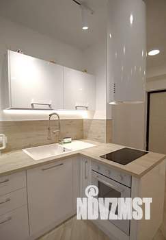 1-к квартира, посуточно, 38м2, 1/7 этаж