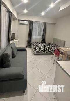 Студия квартира, посуточно, 28м2, 1/4 этаж