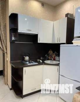 Студия квартира, посуточно, 22м2, 1/3 этаж