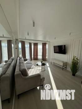 3-к квартира, посуточно, 70м2, 1/9 этаж