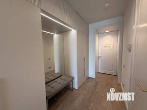 Студия квартира, посуточно, 37м2, 1/4 этаж