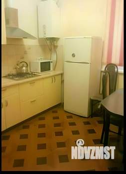 2-к квартира, на длительный срок, 45м2, 2/5 этаж