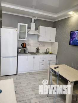 Студия квартира, посуточно, 32м2, 4/5 этаж