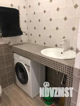 Студия квартира, посуточно, 31м2, 3/3 этаж