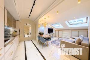 2-к квартира, посуточно, 50м2, 1/1 этаж