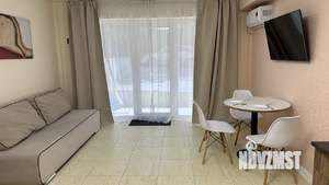 Студия квартира, посуточно, 25м2, 1/12 этаж