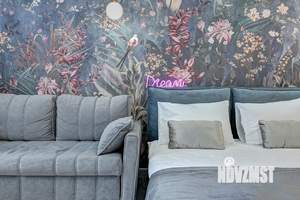 Студия квартира, посуточно, 35м2, 1/12 этаж