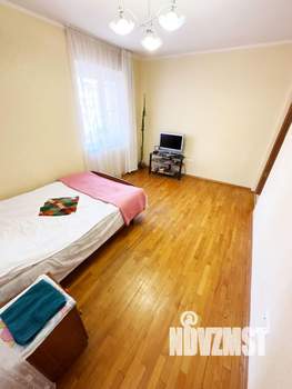 1-к квартира, посуточно, 37м2, 3/5 этаж