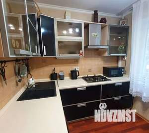 2-к квартира, посуточно, 55м2, 1/5 этаж