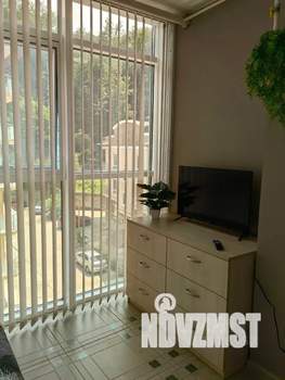 Студия квартира, посуточно, 40м2, 4/6 этаж