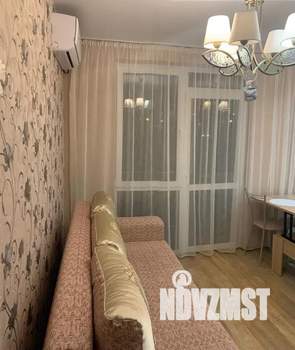 2-к квартира, посуточно, 40м2, 2/5 этаж