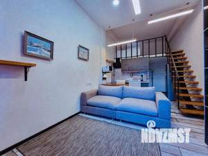 Студия квартира, посуточно, 35м2, 1/8 этаж